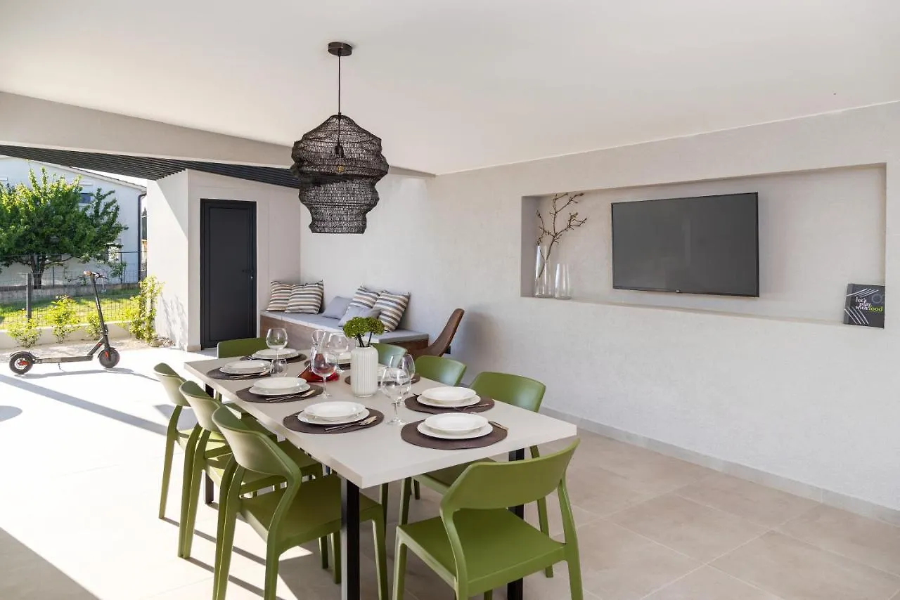 Villa Amari Nova Vas